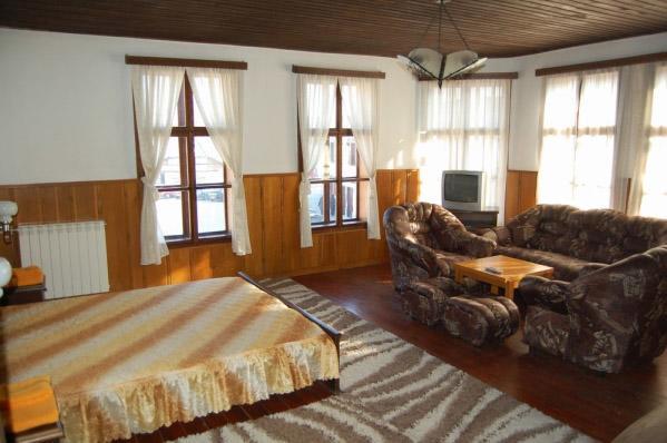 Trevnenski Kat Hotel Tryavna Eksteriør billede